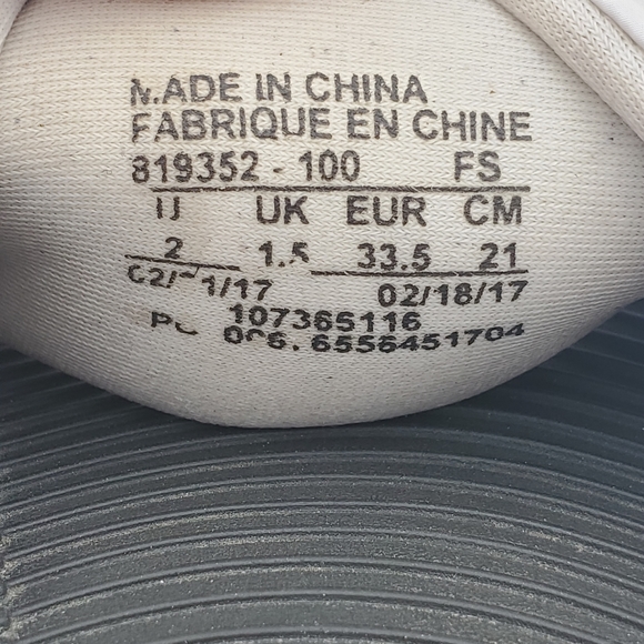 Nike boys Benassi Slides - Picture 4 of 4